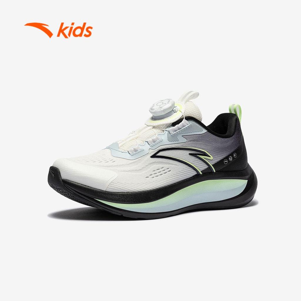 ANTA Kids Giày Chạy Thể Thao Bé Trai Êm Nhẹ Chân, Đế Giày Giảm Chấn, Khóa Xoay Tiện Lợi A126A5503