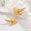 Bông tai hình bồ câu từ kim loại có chi tiết giống kim cương - Trang sức nữ hiện đại cho vẻ ngoài thanh lịch