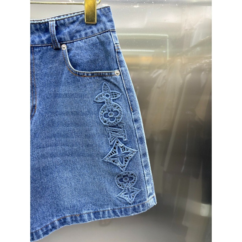 Quần short thêu Denim lưng cao mới dành cho nữ