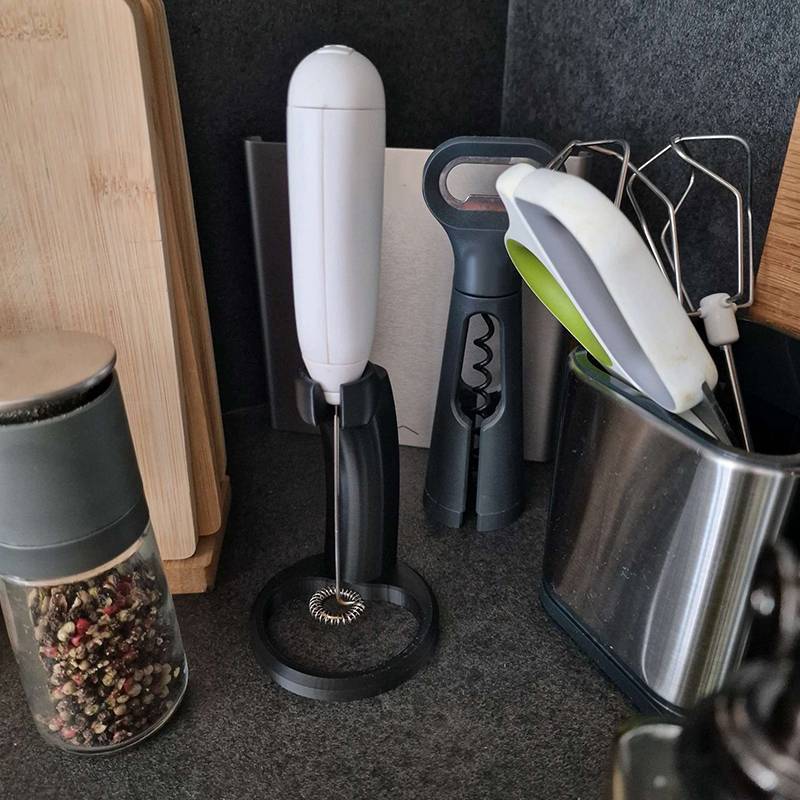 Giá đỡ đa năng tạo bọt sữa cà phê & trứng; dụng cụ khuấy, lưu trữ cho máy đánh trứng điện KOPA