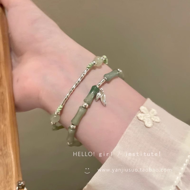 Mùa Xuân Mùa Hè Bán Ngọc Lục Bảo Xanh Giả Hetian Ngọc Tre Vòng Tay Nữ Mới Ánh Sáng Trung Quốc Sang Trọng Niche Tinh Tế Phong Cách Trung Quốc Xếp Chồng Vòng Tay