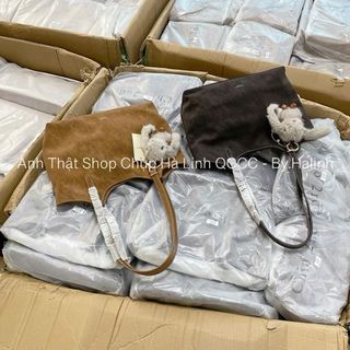 Túi Bigsize Da Lộn Chio Kèm Charm Thỏ HS318