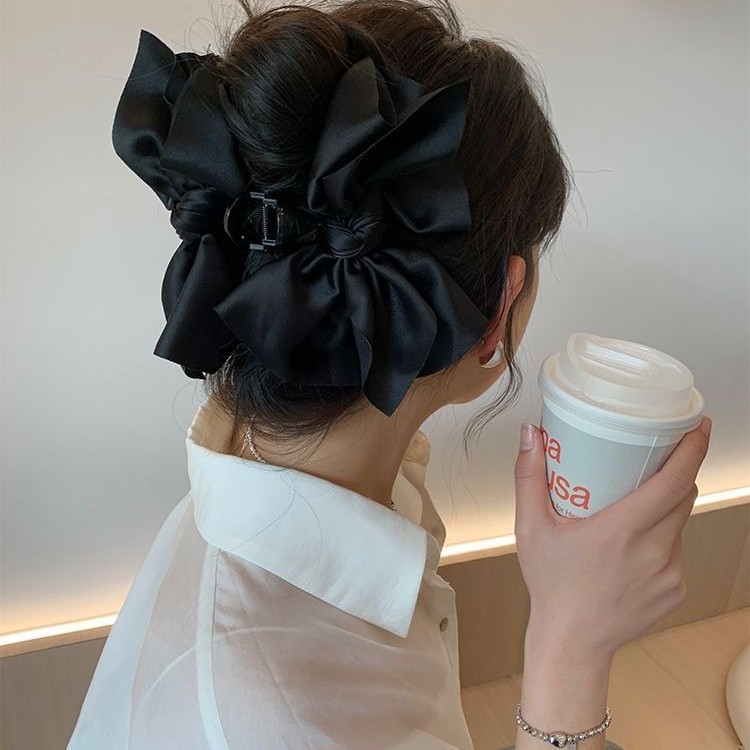 Đen Satin Kẹp Tóc Với Nơ Lớn, Chất Liệu Vải Cá Mập, Phụ Kiện Stylist Cho Nữ