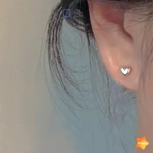 <![Bông Tai Trái Tim Thanhtre dành cho Bé Gái] - Quà Tặng Sinh Nhật Thanh Lịch và Tinh Tế