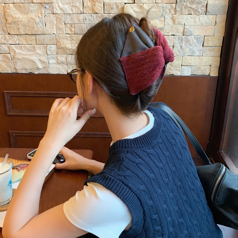Hàn Quốc Vỏ Tam Giác Nữ Kẹp Tóc Retro Len Cua Móng Vuốt Tóc