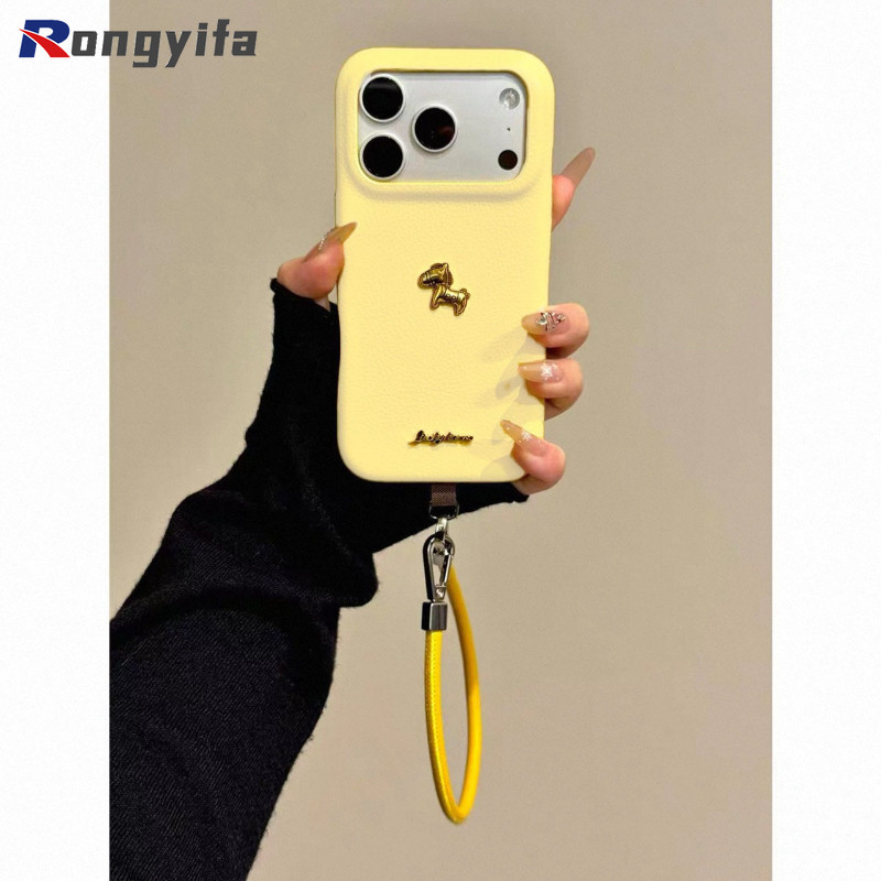 Ốp Điện Thoại Năm Mới Pony Dễ Thương Cho iPhone 17 Pro Max Air 16E 16 15 Plus Pro Max 17ProMax 16ProMax Bao Da Hoạt Hình Ngựa Da PU Chống Sốc Vỏ Mềm Có Dây Buộc Ngắn