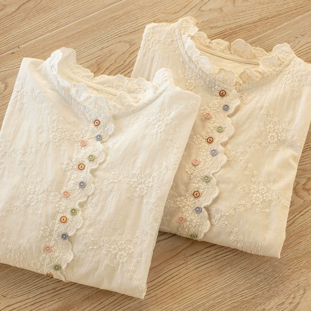 Áo sơ mi nữ thêu ren tay dài trắng/màu be, chất liệu cotton, phù hợp mặc đi làm