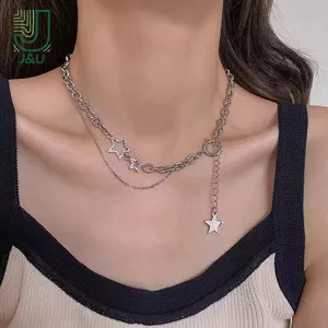 Dây chuyền phong cách Y2K nữ với hình pentagram vàcharm zircon màu bạc