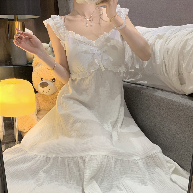 Ins Ngọt Ngào Nguyên Chất Desire Phong Cách Với Miếng Lót Ngực Sling Váy Ngủ Nữ 2025 Bộ Đồ Ngủ Homewear