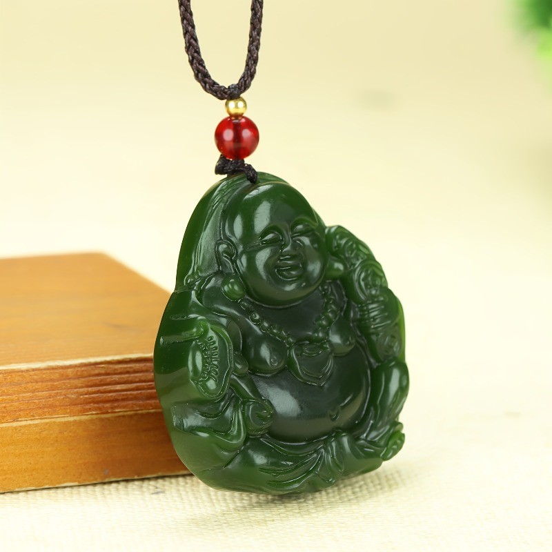 Mặt dây chuyền đá tự nhiên phong cách dân tộc với hình tượng Maitreya mới lạ