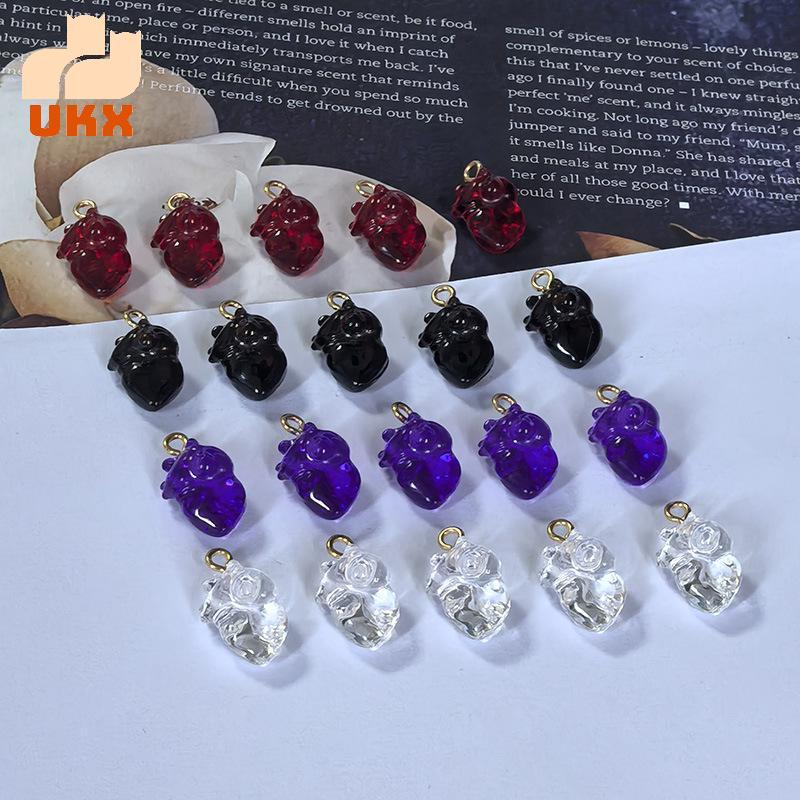 Bộ 10 Chiếc Trang Sức Halloween: Bông Tai, Mặt Dây Chuyền và Vòng Tay Hình Trái Tim Đỏ Plastик