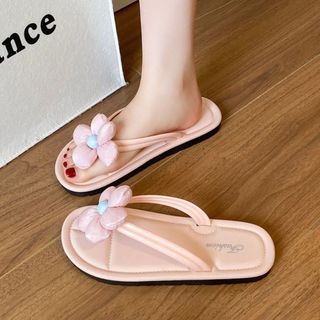 Dép Nữ Xỏ Ngón Họa Tiết Hoa 3D Nổi Bật, Dép Đi Biển Đi Trong Nhà Chống Trượt Chất Liệu EVA Cao Cấp
