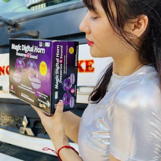 Còi NGÂN HÀN QUỐC loại 3 bài và 6 bài dùng cho ô tô điện 12v,24v
