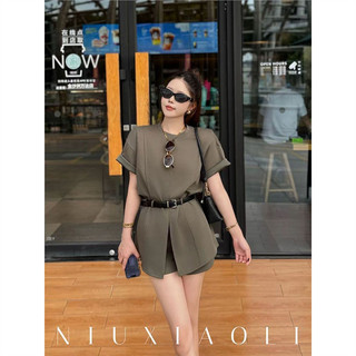 Bộ đồ thời trang thanh lịch cho nữ mùa hè mới, áo thun tay ngắn phối màu thời trang + quần short