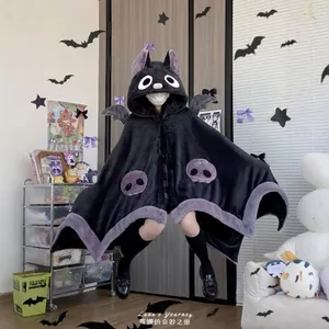 Áo choàng Dơi Áo choàng Halloween Ngộ nghĩnh Flannel Loungewear Dày Dễ Thương Có Thể Mặc Bên Ngoài Cặp Đôi Phong Cách 4.13