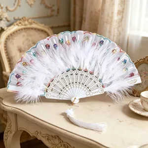 Quạt Trắng Lông Vũ Gấp Quạt Lông Vũ Quạt Sườn Xám Cổ Điển Con Công Trang Trí Quạt Cô Gái Trái Tim Lông Vũ Quạt Cổ Gothic Sàn Catwalk 260419