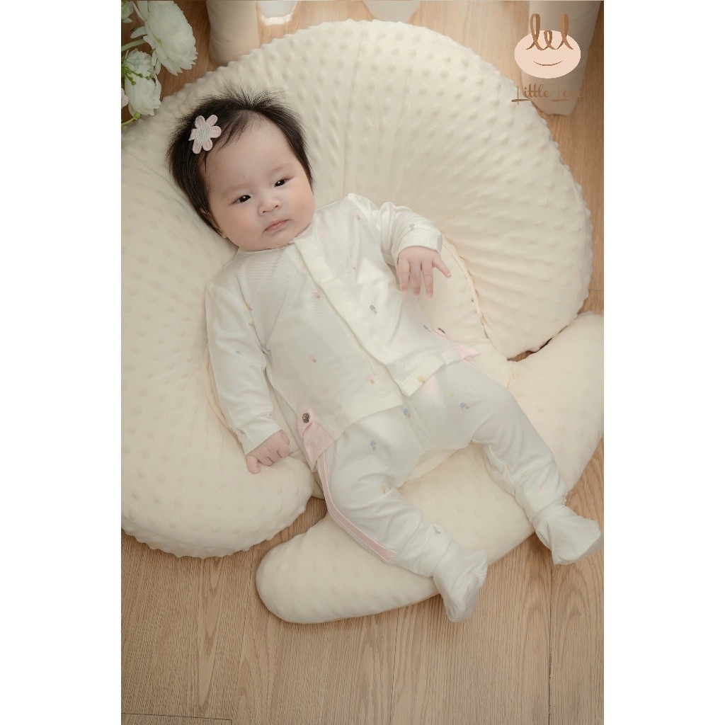 BỘ Sơ sinh cài giữa [mềm mỏng mát , siêu co dãn] D25SCT02 Tặng Kèm Mũ, sét bao tay chân Hoặc Yếm