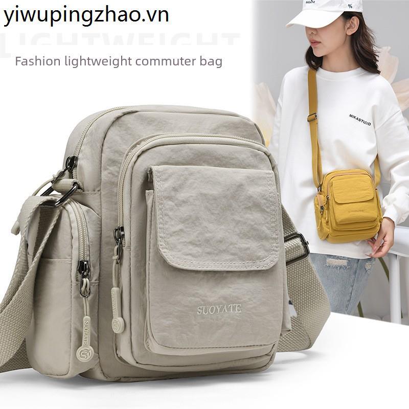 Túi đựng máy ảnh phù hợp với phiên bản Hàn Quốc Màu trơn Hợp thời trang Túi Messenger Dung tích lớn Du lịch Giải trí Mini N