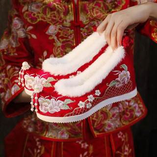 🔥 thêu cổ điển 🔥 Giày phong cách giày Hán Nữ Chiều Cao Trong có hàng sẵn Giày Hán phục Mặt Váy Giày Sinh Cổ Thêu Phù Hợp Ngựa Cô Dâu Xiuhe Giày Cưới Nữ Xuân Hè Cổ Thêu Đỏ Phong Cách Trung Hoa Nâng Cao Hanfu