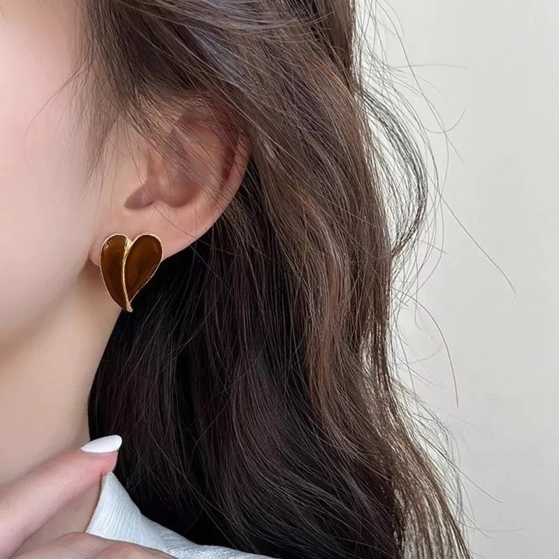 Bông tai tình yêu thanh lịch cho thu đông