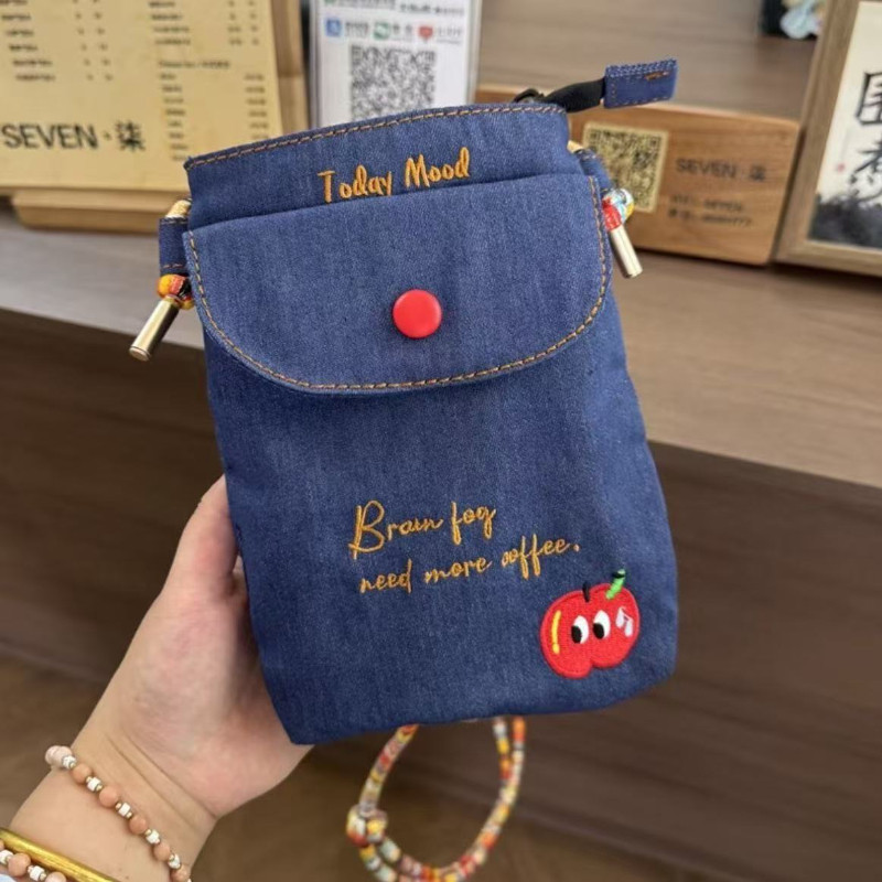 Túi đeo chéo vải jean mini thời trang, họa tiết thêu hình quả táo tinh xảo, Túi đeo vai di động, đi dạo phố, du lịch