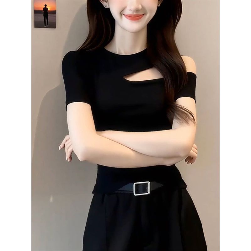 [Thời gian có hạn Seckill] Mùa hè 2026 Phong cách mới Thời trang quây rỗng màu trơn Áo thun ngắn tay thiết kế dành cho nữ Phong cách đi lại thông thường Hàng đầu Hợp thời trang
