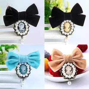 Hoa Pin Trang Sức Nữ Hoàng Cameo Đầu Làm Đẹp - Venetian Ngọc Trai Thổ Cẩm HandmadeVintage