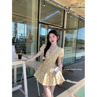 Đầm xếp ly màu vàng nhạt ngọt ngào kiểu Pháp, cổ V, thắt lưng cho nữ, đầm ôm dáng mới mùa hè