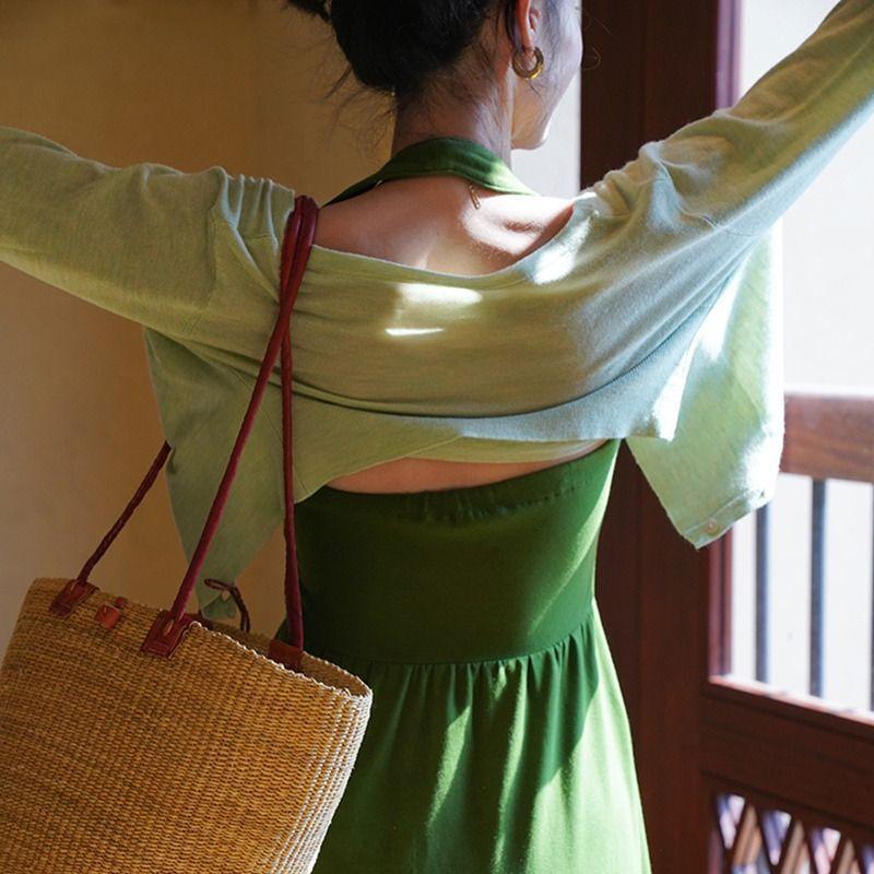 Áo cardigan dáng oversize mỏng thoáng, khăn choàng lụa chống nắng - Hàng seckill thời vụ