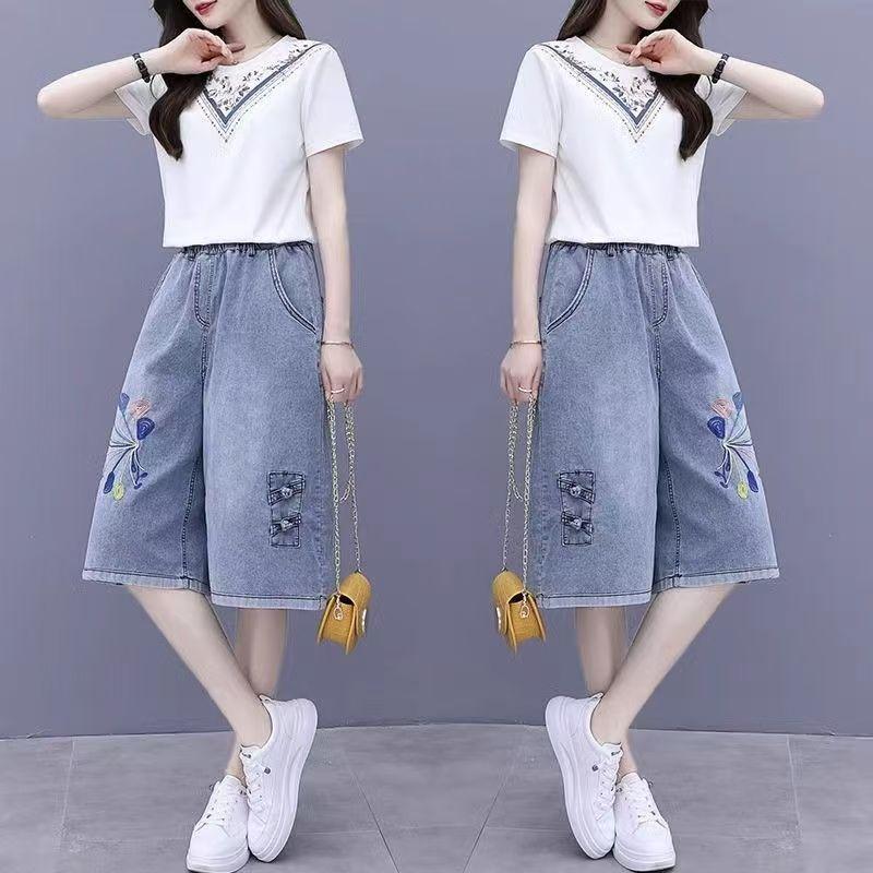 Thời Trang Retro Thêu Denim Crop Quần Nữ 2026 Kích Thước Lớn Cao Cấp Ôm Hơn Nhìn Rời Phù Hợp Với Mỏng Rộng Quần