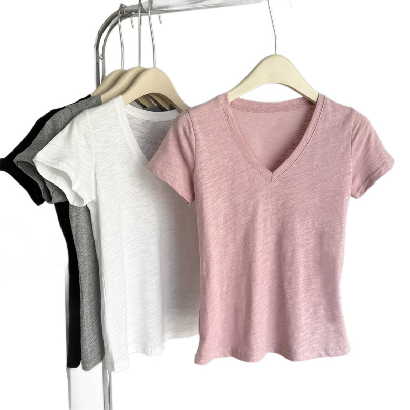 Áo thun nữ slub cotton ngắn tay, slim-fit theo style Hàn Quốc với cổ chữ V và vai nửa, phù hợp cho mùa hè