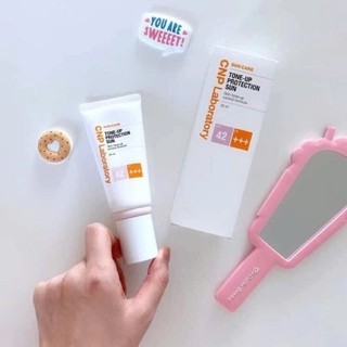 Kem chống nắng CNP Laboratory tone up protection sun SPF42/PA+++ 50ml (CHUYÊN SỈ 24H)