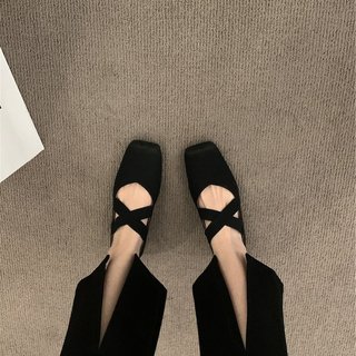 Giày đế bằng dành cho nữ Dây thun chéo mũi vuông