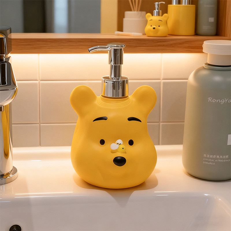 Hộp đựng xà phòng hình Winnie The Pooh dễ thương, Chai có thể đổ lại đa chức năng để rửa tay và dầu gội phòng tắm