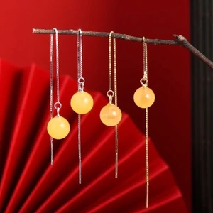 Bông tai sáp ong từ Trung Quốc, thiết kế dáng dài