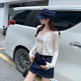 Bộ áo cardigan dài tay ren kiểu Pháp thanh lịch dành cho nữ.