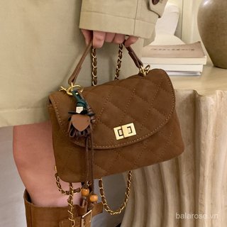 Túi nhỏ thêu Quilted dành cho nữ 2026 Túi đeo chéo dây chuyền đa năng thời trang mới Túi vuông nhỏ cầm tay tinh tế