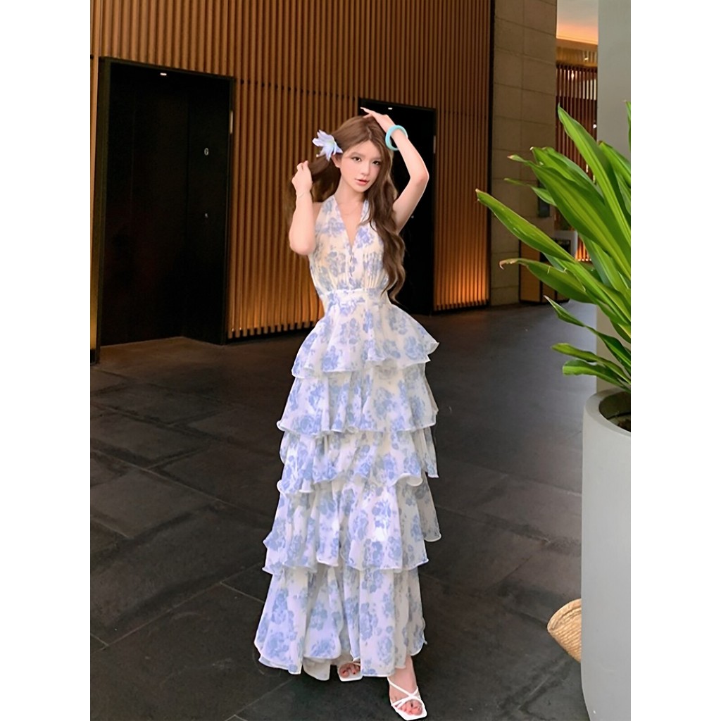 Váy maxi tầng đi biển phong cách tiểu thư Pháp