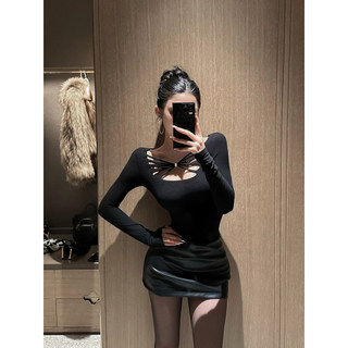 [BANKO] Áo thun nữ slim-fit tay dài màu đen, phong cách thu đông mới lạ