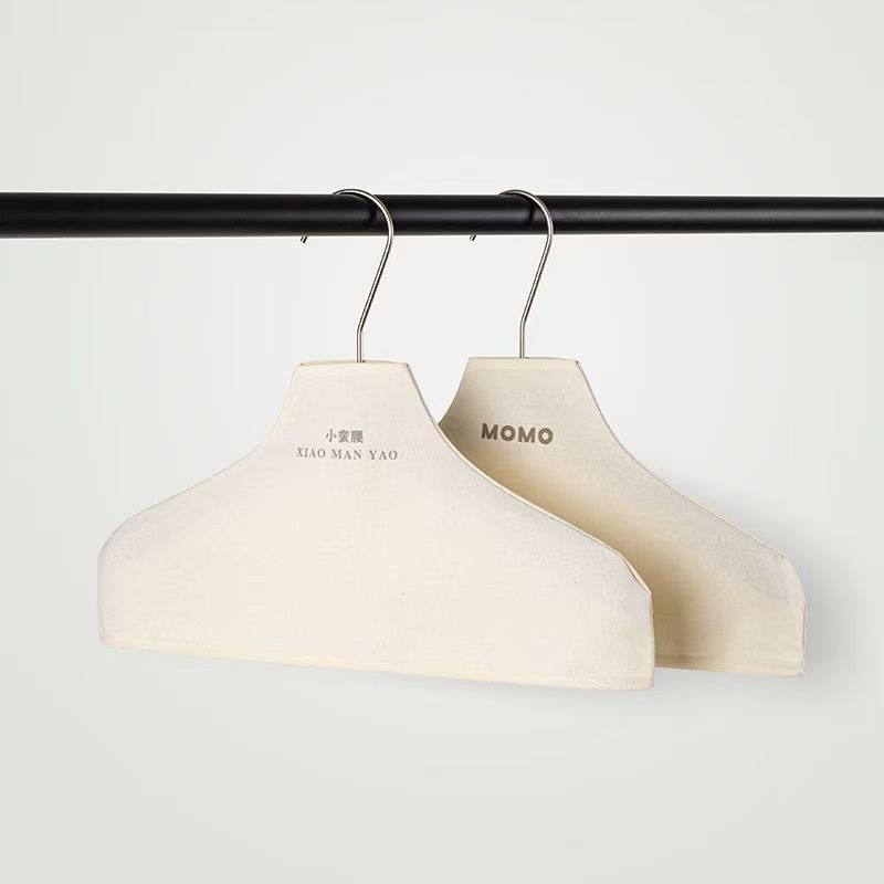 Cửa Hàng Quần Áo Móc Treo Chống Trơn Trượt Vỏ Vải Lanh Cotton Móc Treo Gỗ Vải Áo Len Cashmere Áo Liền Mạch Vải Bao SI38