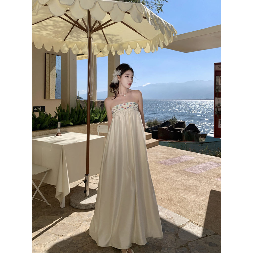 Đầm satin lụa maxi bồng bềnh cổ tích