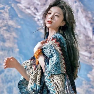 Khăn choàng dân tộc tua rua retro, phù hợp mùa thu đông