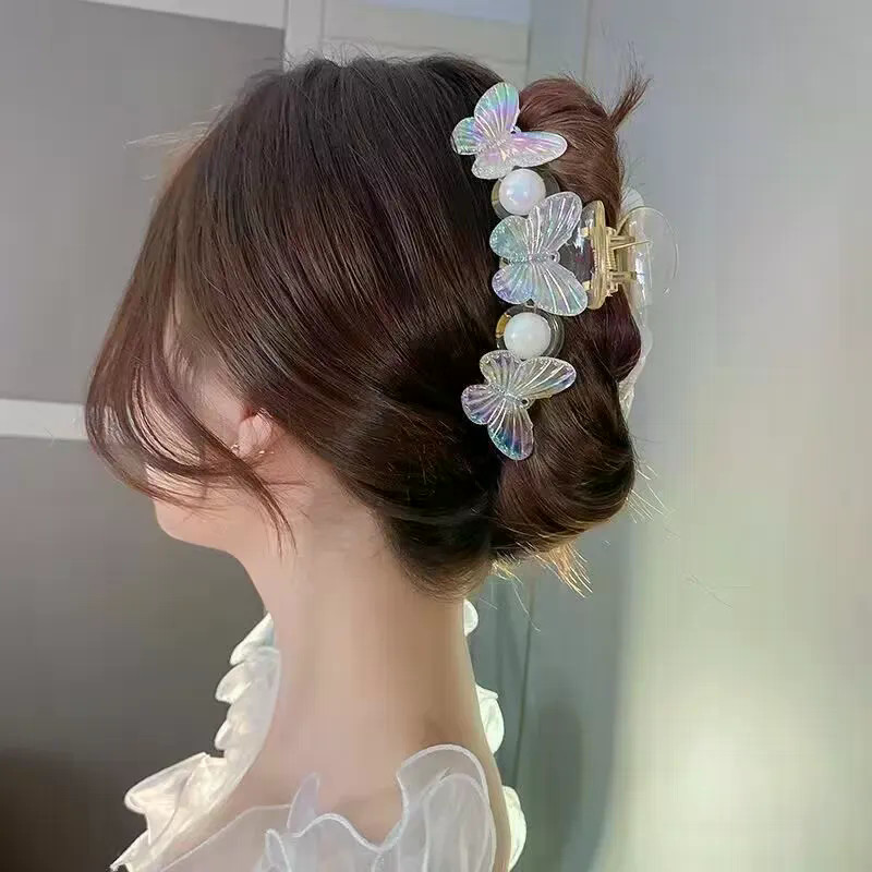 Đinh tóc Mori cao cấp với ngọc trai và bướm - Phong cách sang trọng cho mọi dịp