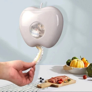 Hộp đựng màng bọc thực phẩm hình quả táo treo tường tiện lợi