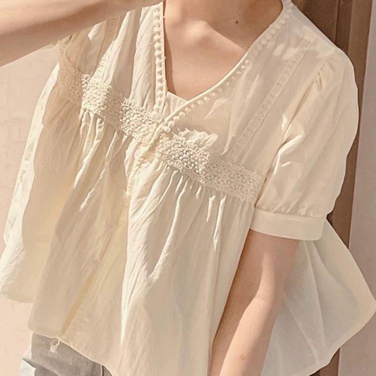 Áo sơ mi nữ cổ chữ V màu trắng, tay phồng xinh xắn, phù hợp mùa hè - Giảm giá sốc!