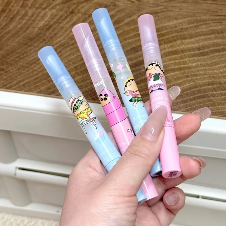 JILLLLEEN Crayon Shin-Chan Camellia Lip Essence Care Skin Base Lip Oil Lip Lip Lip Lip Lip Lip Mask Light Lip Lines