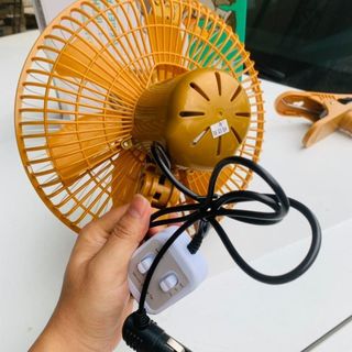 Quạt Vàng đường kính 30cm quay 180 độ điện 12v và 24v cho xe ô tô