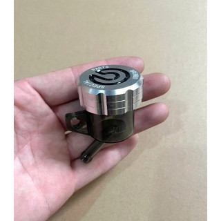Bình Dầu Khói BremB@ nắp nhôm CNC+ pát Titan gắn trước sau dành cho xe điện,xe máy
