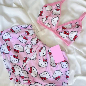 Bộ Đồ Ngủ Áo Vest Nữ + Quần Short Hoạt Hình KT Quần Short Mèo Bộ Đồ Lót Thường Ngày Loungewear