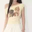 Áo thun hình in vai lệch mùa hè, thiết kế slim-fit và tay ngắn